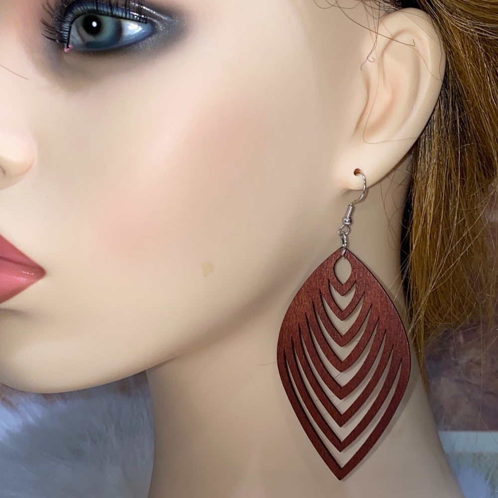 *NEW* WOODEN AFRICAN BOHEMIAN FISH HOOK EARRINGS